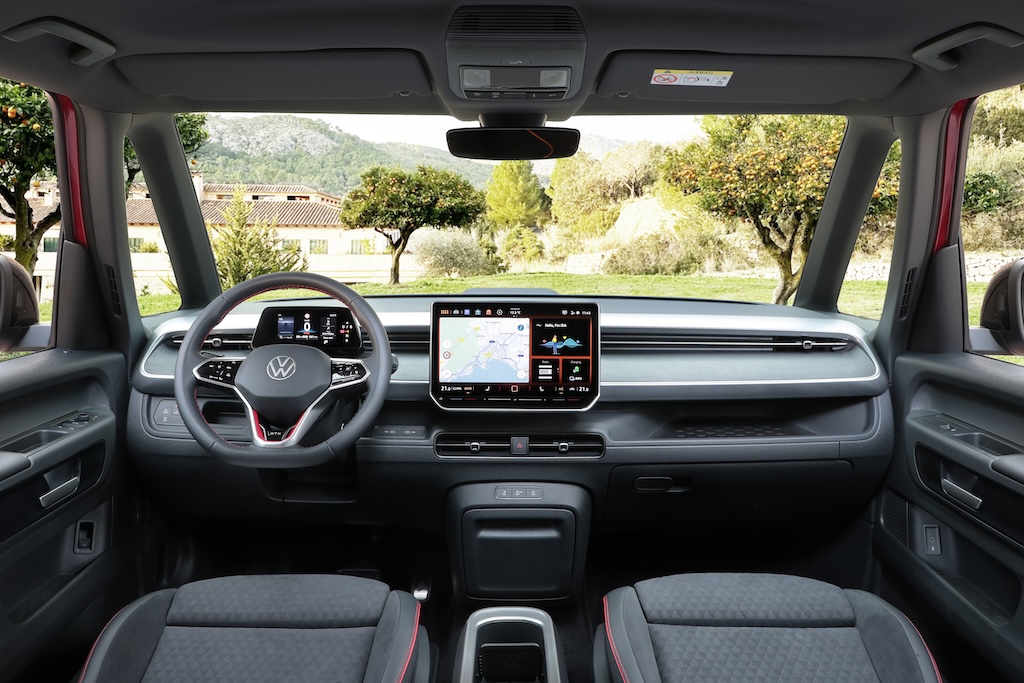 Nu kører den hurtigste Buzz i byen - verdenspremiere på ID. Buzz GTX
(Foto: Volkswagen Danmark)